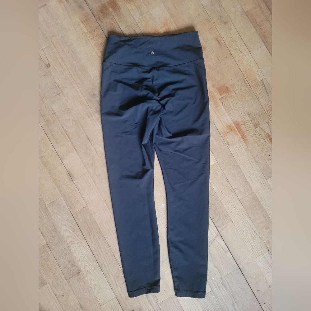 Spiritual Gangster High Waisted Black Leggings, Size‎ Medium - Picture 2 of 5